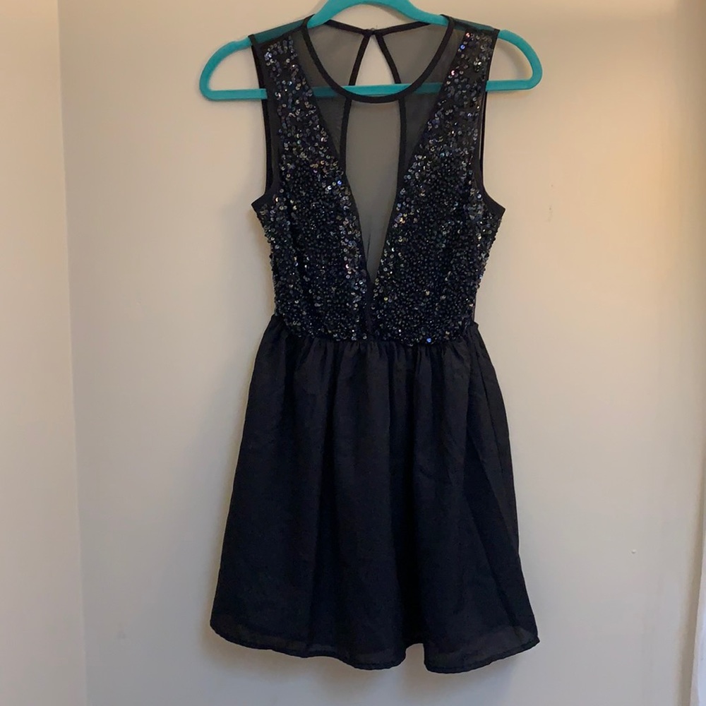 Forever 21 black dress NWT